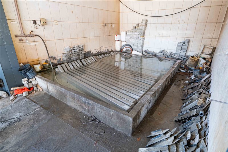 Tanque de cura de concreto da JBR — tratamento especial em água