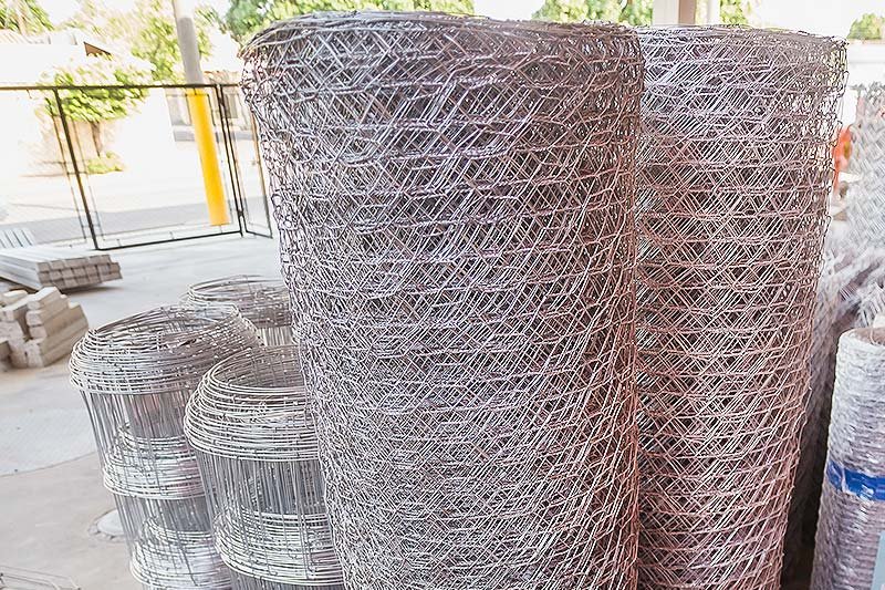 Tela soldada galvanizada para cercamento de condomínio e área industrial